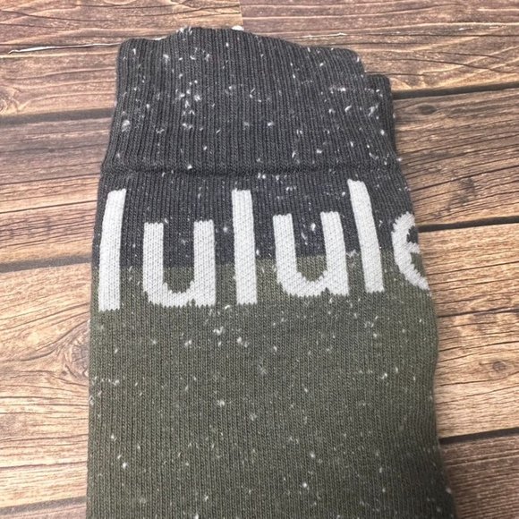 Lululemon Men's Daily Stride Crew Sock NWT Size XL (MEOL/GGRE) - Picture 5 of 10